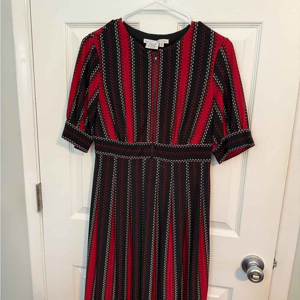 Maggy London Striped Red and Black Short Sleeve Dress